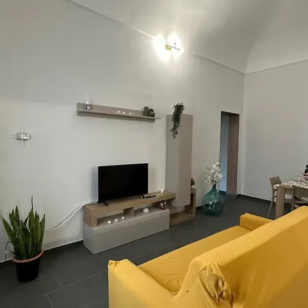 Nyaraló Casa Enza 17 *